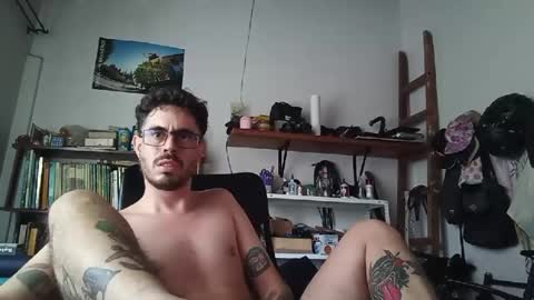 Snapshot of juanpaisa666 chatting on July 28, 4:39 pm juanpaisa666 online show from July 28, 4:39 pm