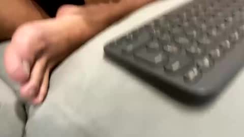 Snapshot of juanxxxo_ chatting on February 24, 8:14 pm juanxxxo_ online show from February 24, 8:14 pm