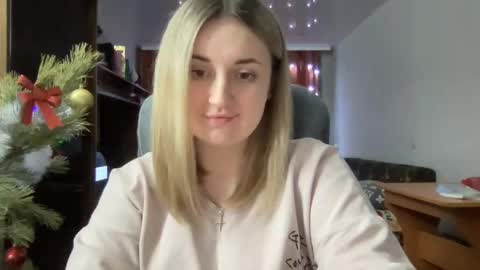 Snapshot of judevalenti chatting on January 16, 8:57 pm JudeValenti online show from January 16, 8:57 pm