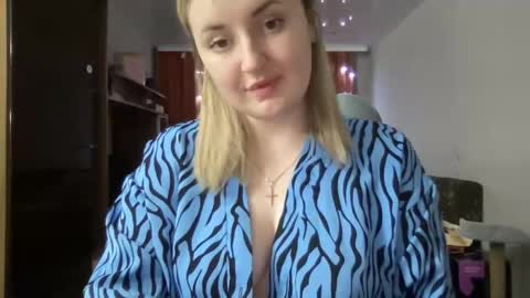 Snapshot of judevalenti chatting on February 24, 8:36 pm JudeValenti online show from February 24, 8:36 pm