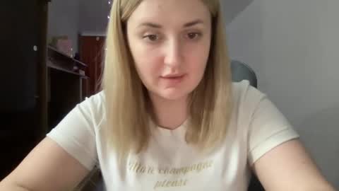 Snapshot of judevalenti chatting on March 6, 5:11 pm JudeValenti online show from March 6, 5:11 pm