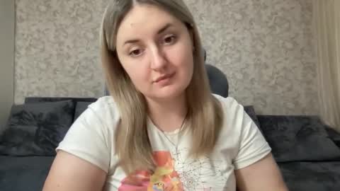 Snapshot of judevalenti chatting on September 19, 6:19 pm JudeValenti online show from September 19, 6:19 pm