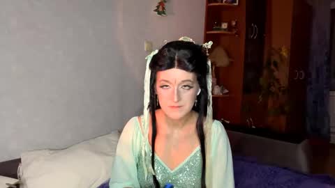 Gera online show from October 25, 9:20 pm