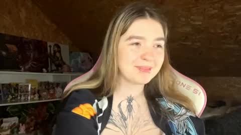 Kate online show from June 26, 6:23 pm
