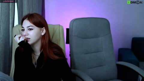 judy__hopps online show from April 28, 11:37 am