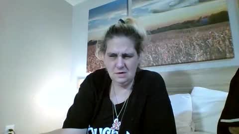 Snapshot of juggacupalo1 chatting on January 7, 6:49 am juggacupalo1 online show from January 7, 6:49 am