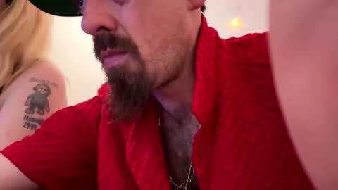 Snapshot of juggacupalo1 chatting on February 3, 6:11 am juggacupalo1 online show from February 3, 6:11 am