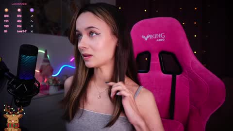 Angelina online show from December 11, 5:48 pm