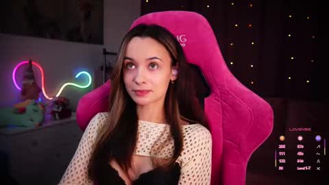 Angelina online show from March 5, 8:00 pm