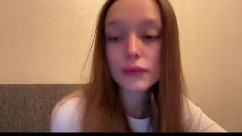 Snapshot of juicy_angels chatting on May 28, 8:17 pm alexa online show from May 28, 8:17 pm