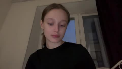 Snapshot of juicy_angels chatting on June 7, 8:56 pm alexa online show from June 7, 8:56 pm