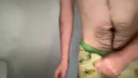 Snapshot of juicy_boy21 chatting on October 26, 2:12 pm juicy boy21 online show from October 26, 2:12 pm