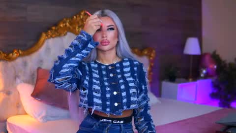 Jessye online show from April 2, 8:17 pm