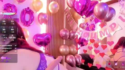 Juicy online show from March 12, 2:23 pm