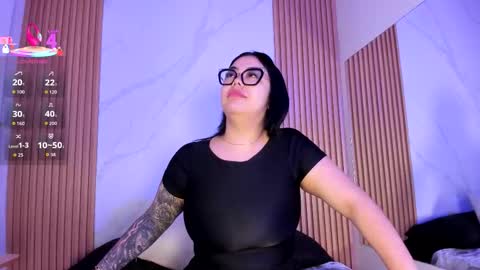 Juicy online show from November 5, 11:10 am