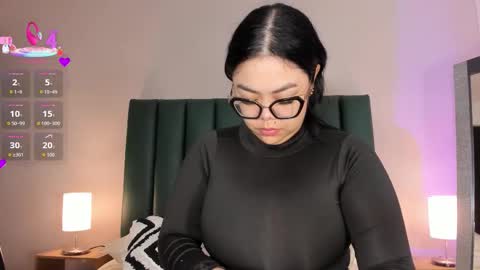 Juicy online show from March 28, 11:10 am