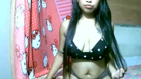 juicy_momma online show from November 29, 1:58 pm