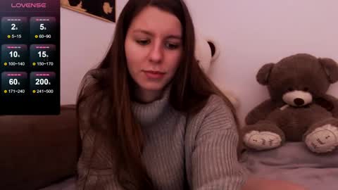 Snapshot of juicy_mystery chatting on December 24, 6:17 pm laura online show from December 24, 6:17 pm
