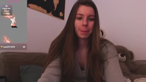 Snapshot of juicy_mystery chatting on January 15, 6:29 pm laura online show from January 15, 6:29 pm
