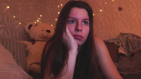 Snapshot of juicy_mystery chatting on September 24, 2:42 pm laura online show from September 24, 2:42 pm