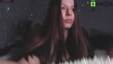 Snapshot of juicy_mystery chatting on October 23, 10:36 am laura online show from October 23, 10:36 am