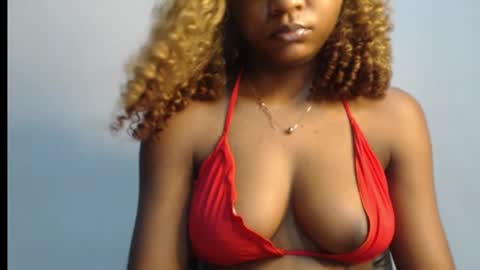 Snapshot of juicy_plumx chatting on February 26, 11:09 am Wet Baddie online show from February 26, 11:09 am