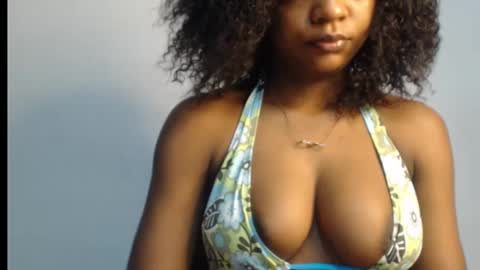 Snapshot of juicy_plumx chatting on February 27, 8:50 am Wet Baddie online show from February 27, 8:50 am