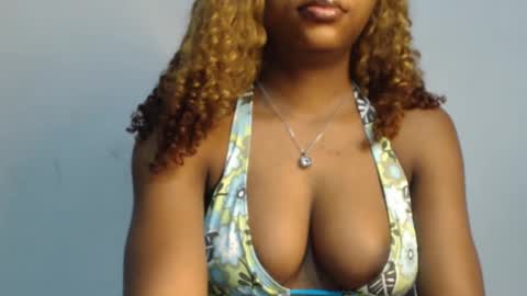 Snapshot of juicy_plumx chatting on March 10, 9:10 am Wet Baddie online show from March 10, 9:10 am