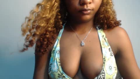 Snapshot of juicy_plumx chatting on March 10, 6:23 pm Wet Baddie online show from March 10, 6:23 pm