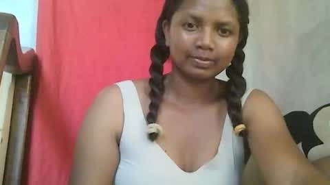 stellah online show from December 9, 9:28 am