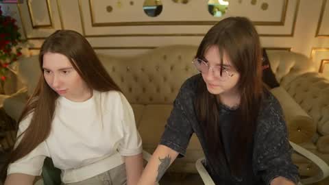 Elza online show from April 18, 10:19 am