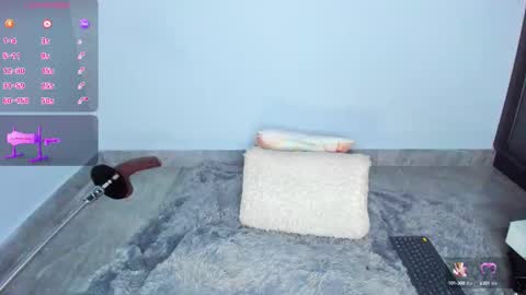Snapshot of juicy_sky chatting on October 22, 2:56 am Your Paradise online show from October 22, 2:56 am