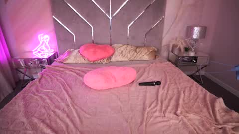 Milana online show from March 1, 5:05 pm