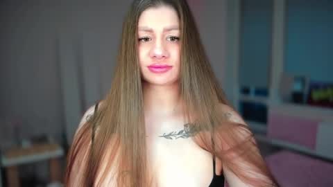 Elena online show from April 12, 5:07 pm