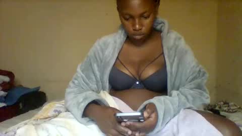 juicyicequeen online show from January 6, 7:34 am