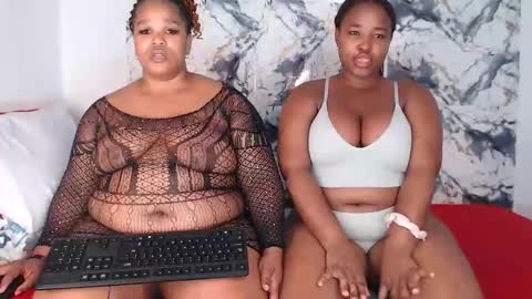 juicyjasminx online show from March 19, 11:31 pm