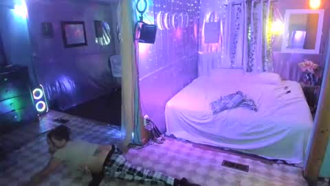 Snapshot of juicyjayxxx69 chatting on September 13, 6:24 am juicyjayxxx69 online show from September 13, 6:24 am