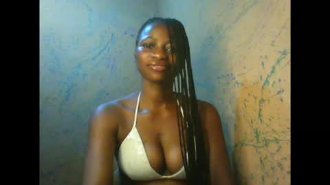 juicypiexx online show from October 2, 10:28 pm