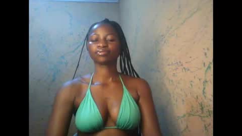 juicypiexx online show from October 7, 3:58 am