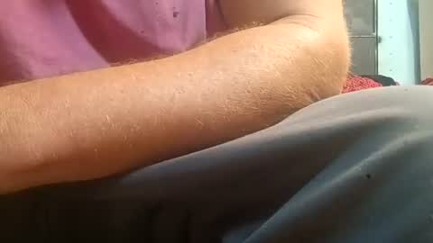 Snapshot of juicyweiner chatting on October 9, 2:53 am juicyweiner online show from October 9, 2:53 am