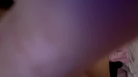 juicyyyyylovely online show from December 15, 2:54 pm