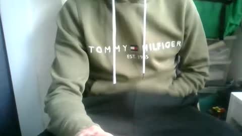 juju78juju online show from October 16, 7:09 am