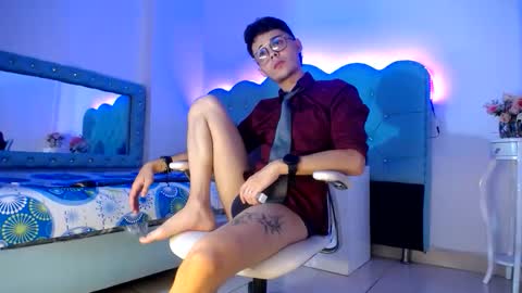 Jules online show from December 21, 1:46 am