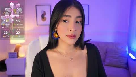 Jules Bennett online show from September 17, 11:34 am