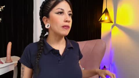 Julees online show from January 21, 11:24 pm