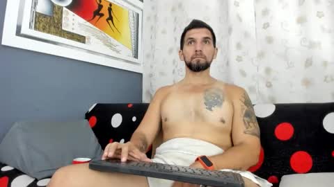 Snapshot of juleslake2 chatting on October 26, 6:03 pm juleslake2 online show from October 26, 6:03 pm