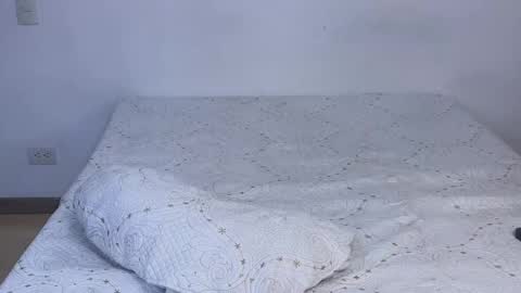 Jules and Dann  Dont forget to give us thumps up online show from March 4, 3:00 am