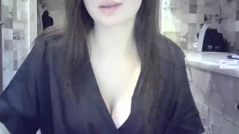 Snapshot of julia69009 chatting on December 21, 8:43 pm julia69009 online show from December 21, 8:43 pm