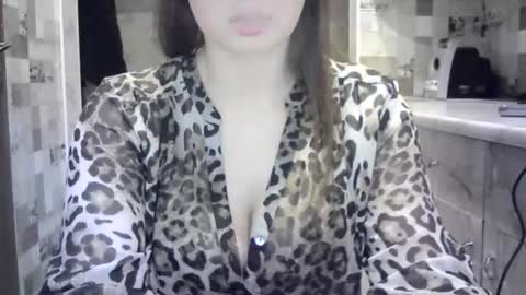 Snapshot of julia69009 chatting on January 12, 11:43 pm julia69009 online show from January 12, 11:43 pm