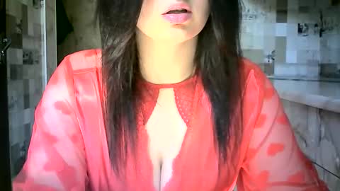 Snapshot of julia69009 chatting on June 9, 6:36 am julia69009 online show from June 9, 6:36 am